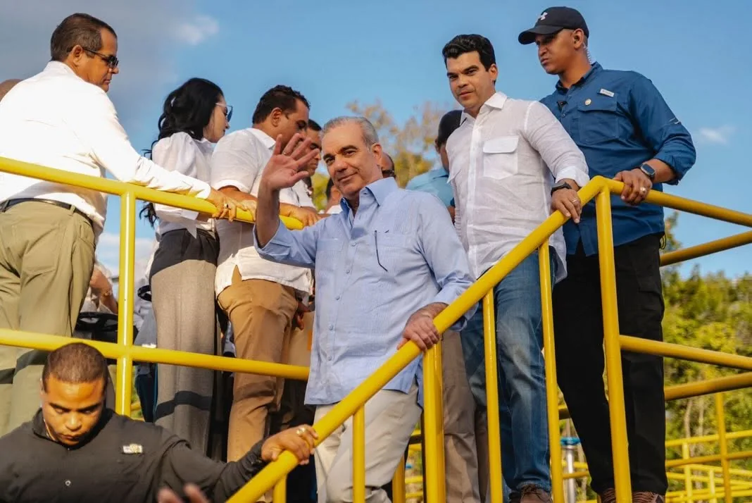 Wellington Arnaud inspecciona instalaciones de tratamiento de agua