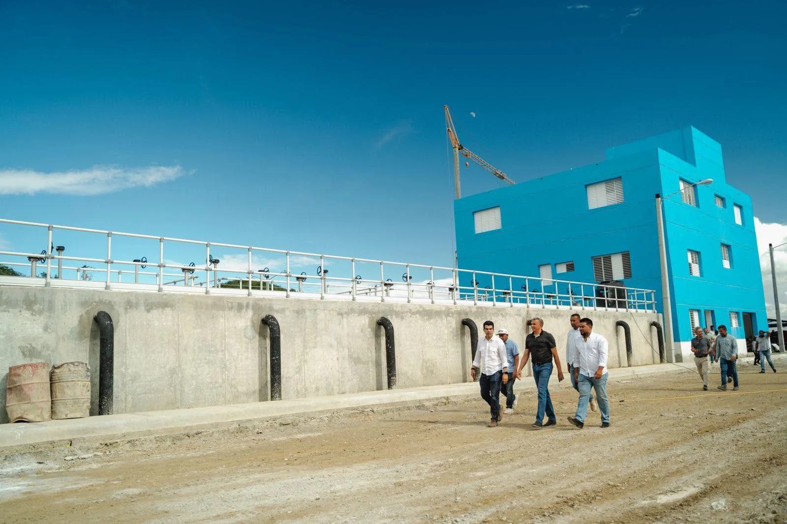 Wellington Arnaud recorre instalaciones de infraestructura hidráulica